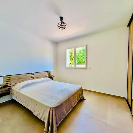 Antonia Villa Serra-di-Fiumorbo